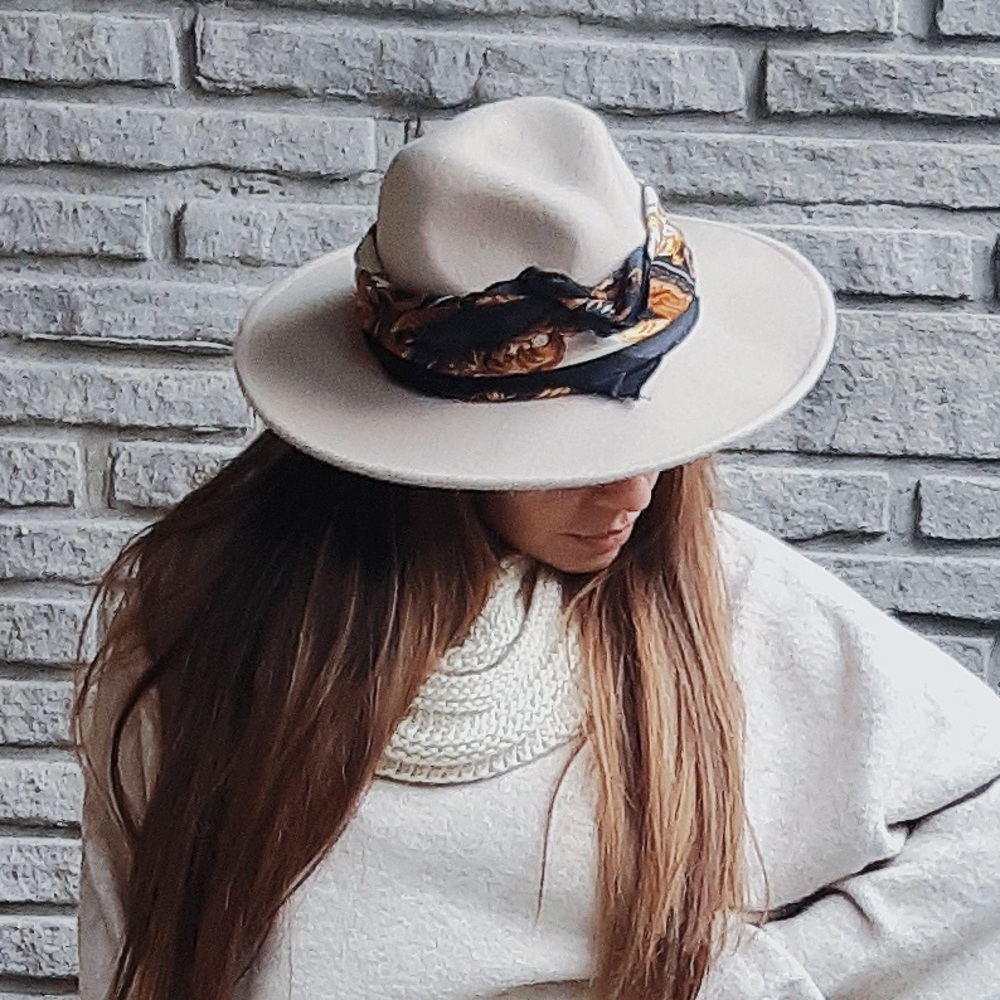 Forever 21 Wool hat in Tan
